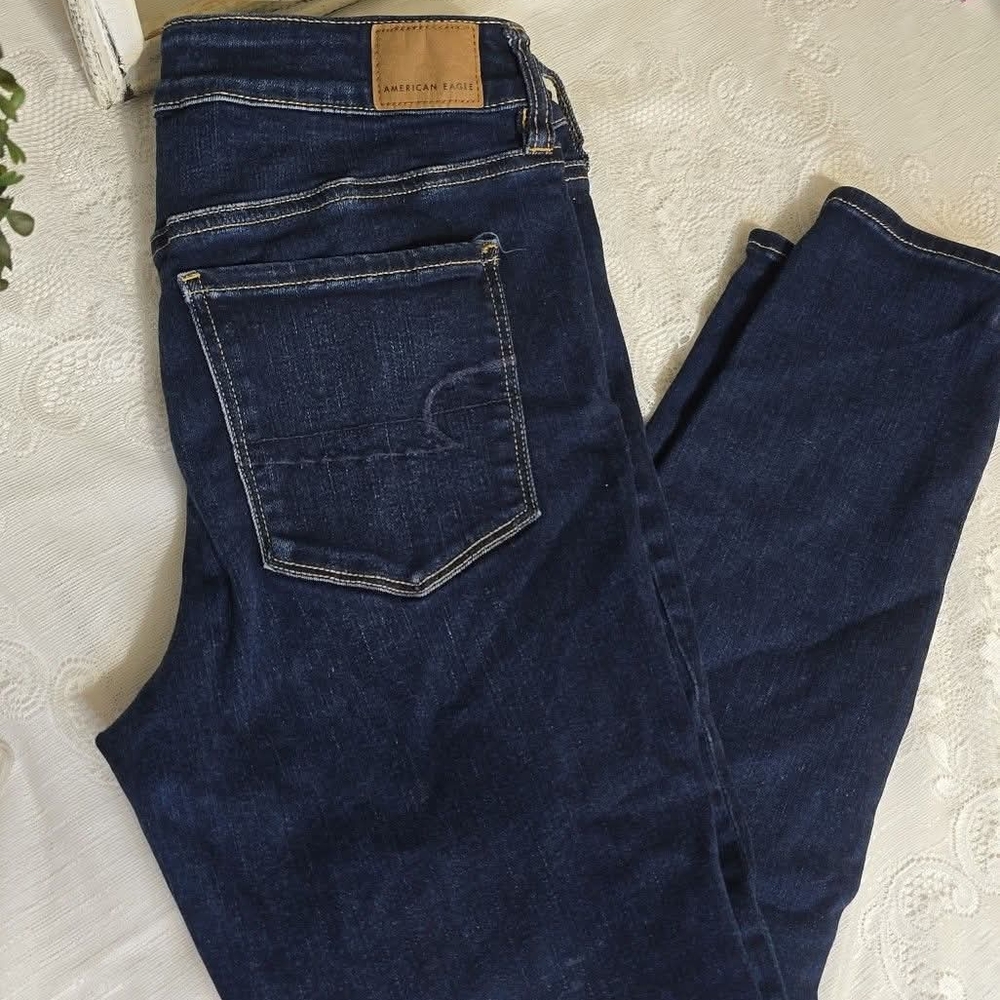American Eagle Outfitters Women's Dark Blue Jeans